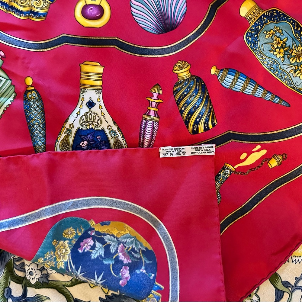 Hermès | Vintage Le Flacon Silk Scarf - Picture 5 of 13